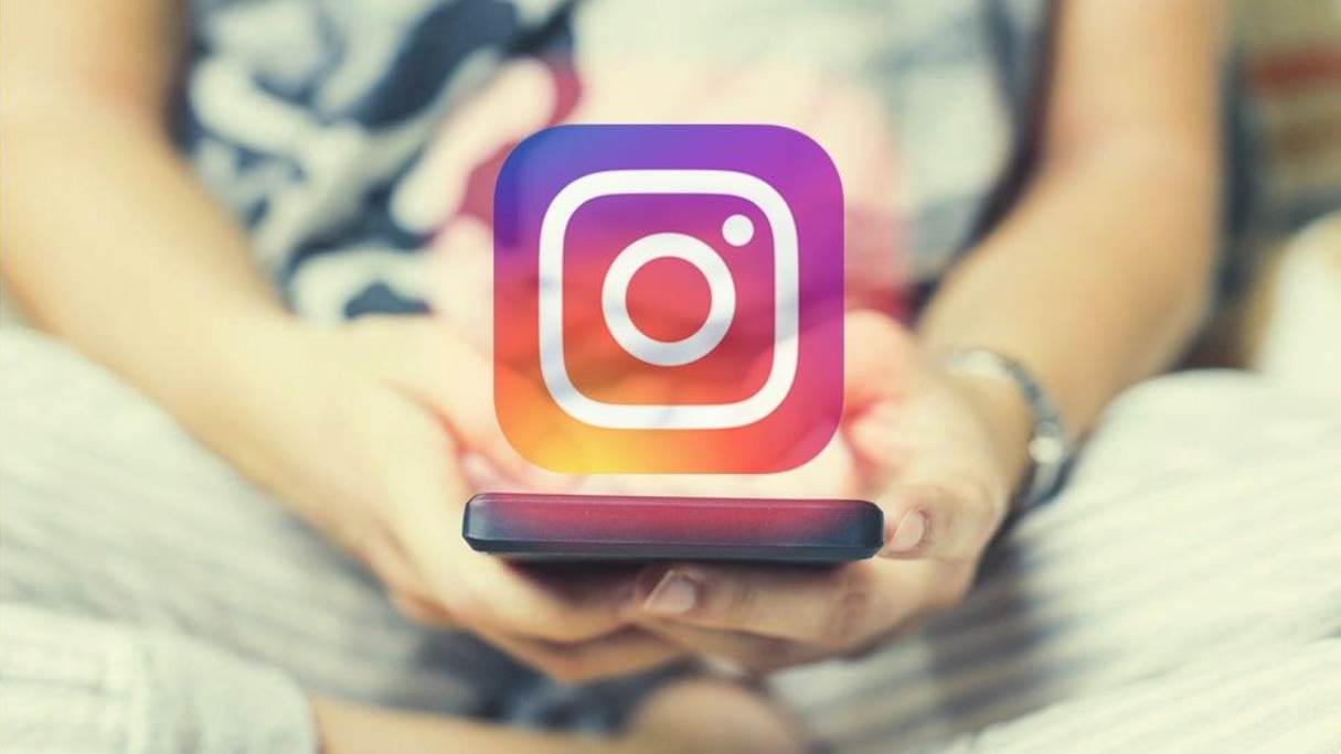 How to Fix Instagram 'Add Your' Sticker Error